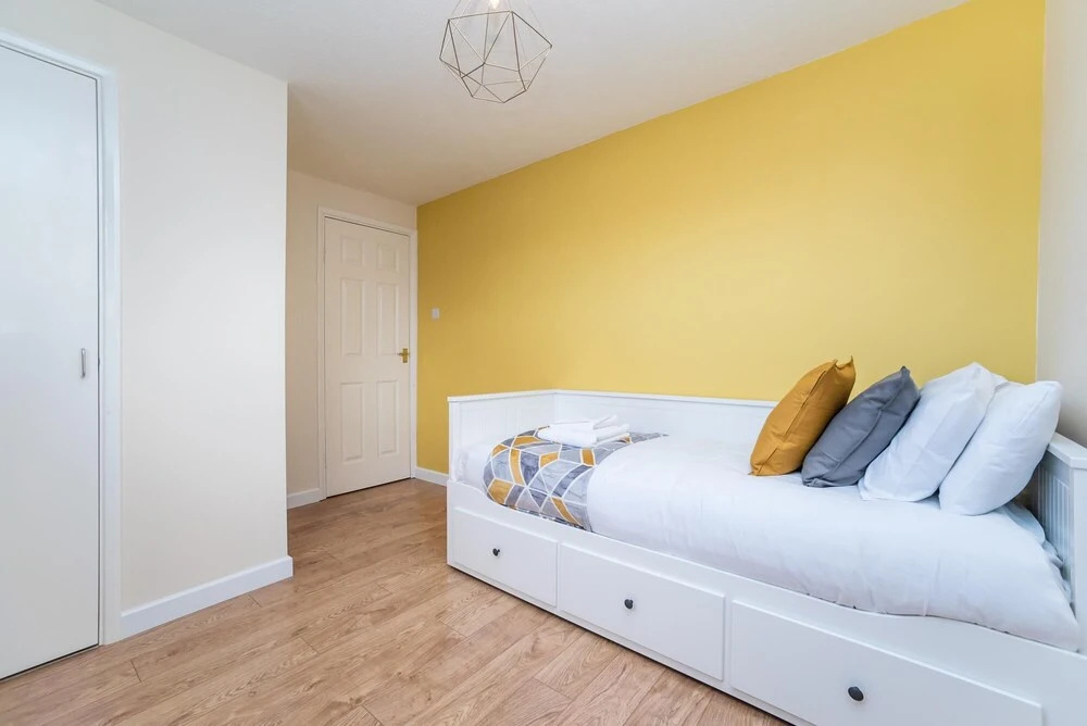 Beautiful 2 bed Apartment (Sleeps 5)