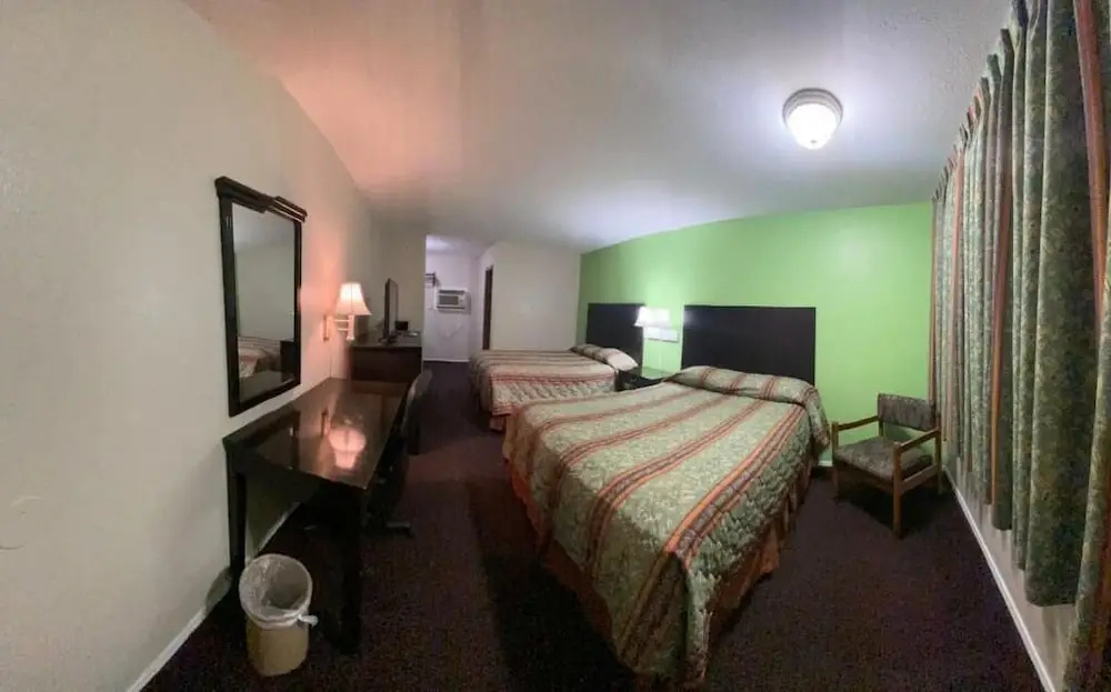 Sunrise Inn