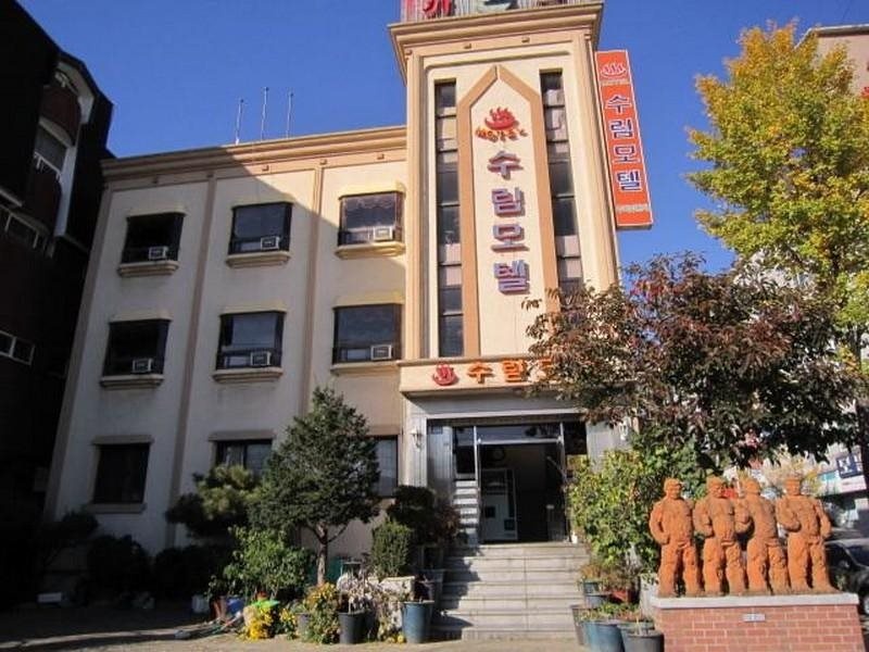 Surim Hotel Sokcho by AanK