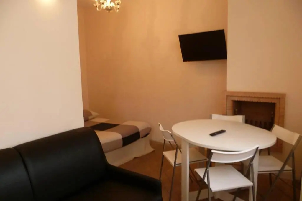 studio BORDEAUX CHARTRONS (3)