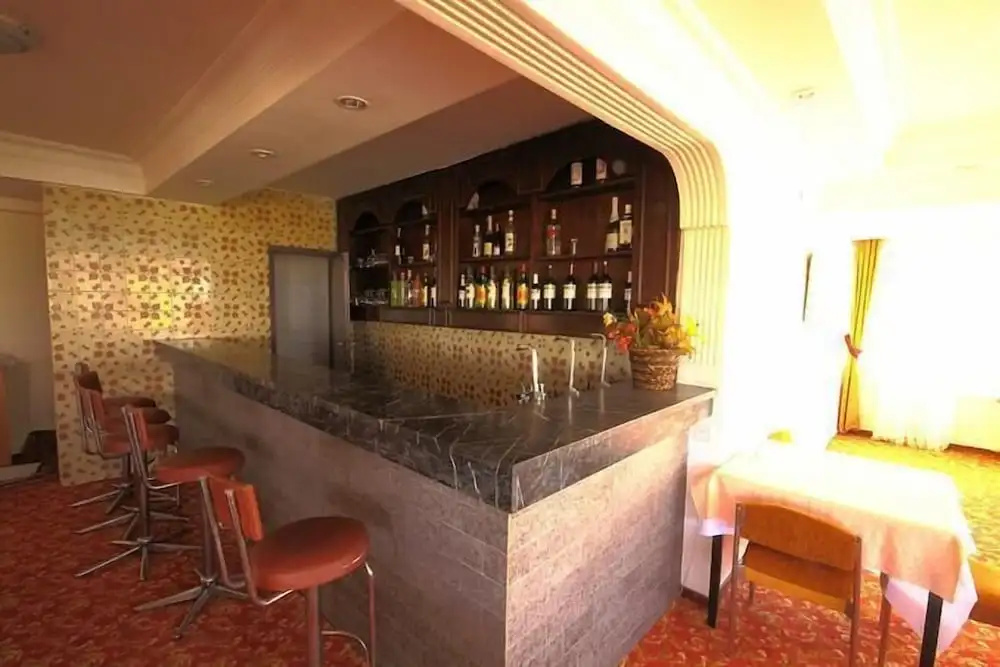 Sim-er Hotel