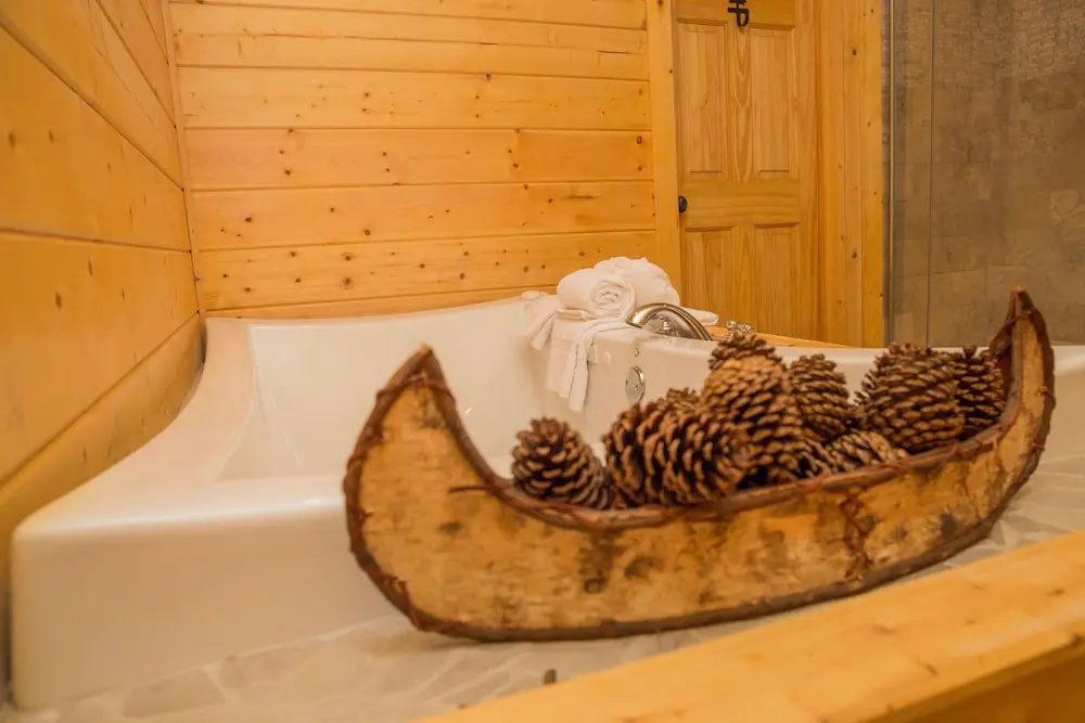 Cub Creek Lodge - Three Bedroom Cabin