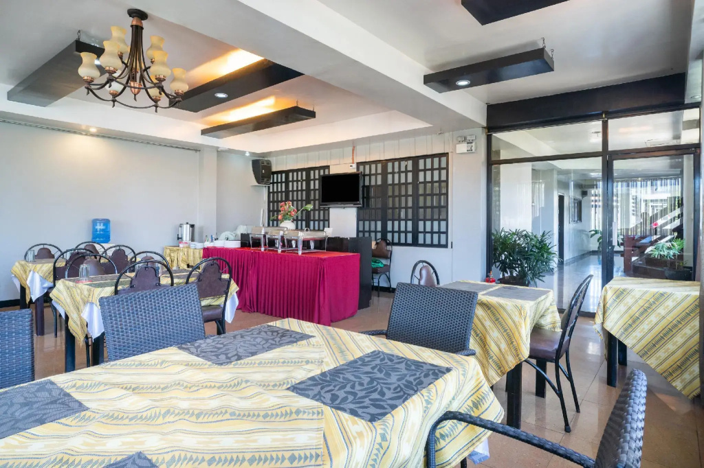 Stonewood Hotel