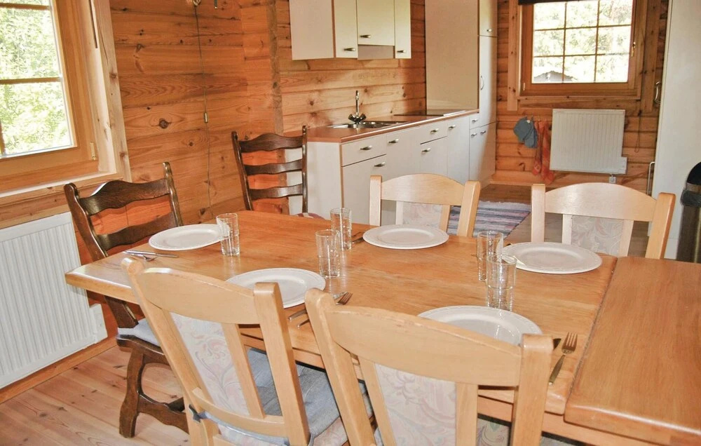 Beautiful Home In Munkedal With Wifi