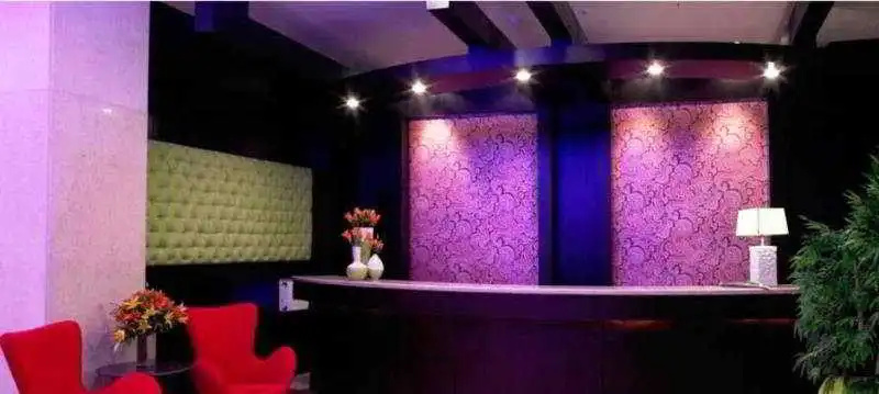 THE CENT Sandhya Hotel