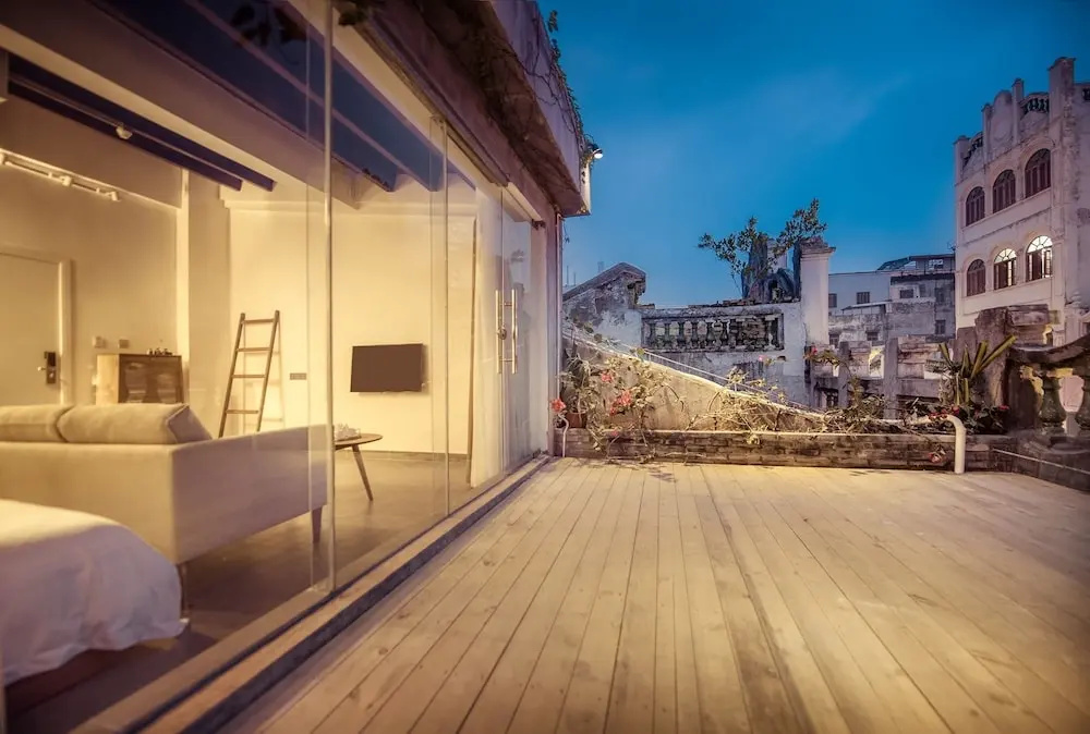 Zizai Music B&B(Qilou Old Street Branch)