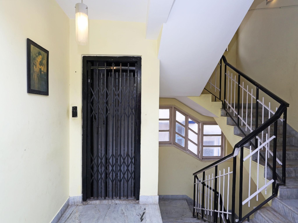 OYO Flagship 3675 Kalighat