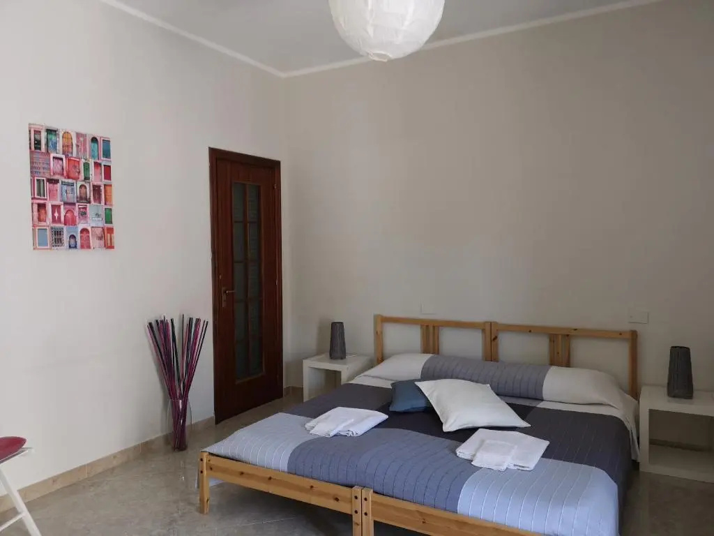 "Dint e viche e Napule" Guest House