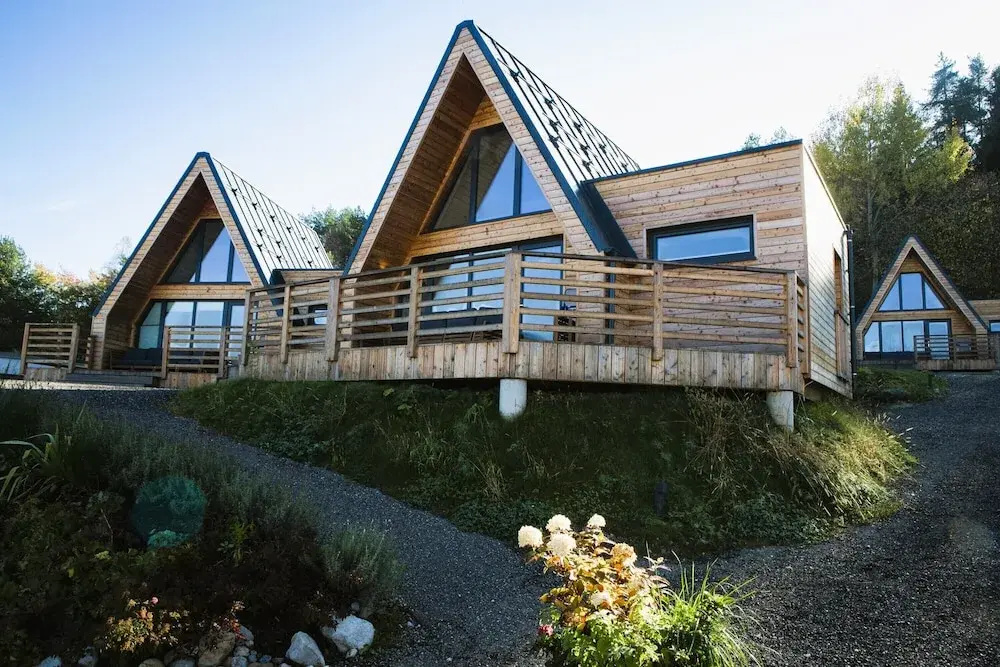 Mountains&Lakes – Chaletdorf & Apartments