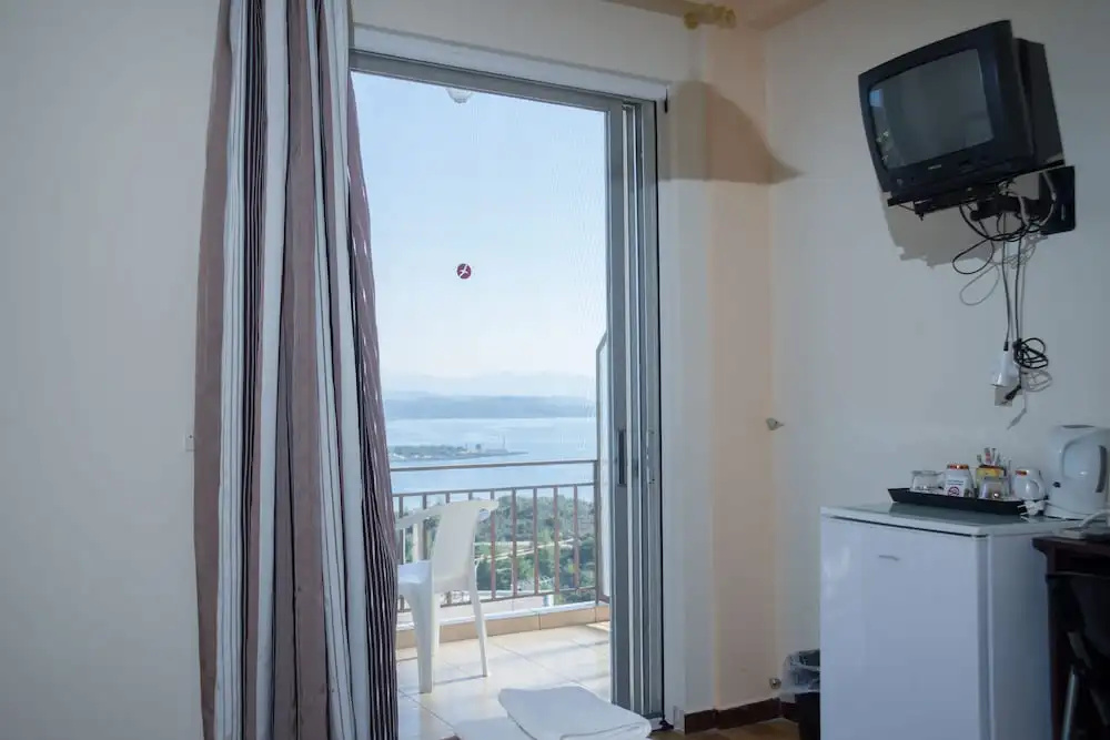 Trinasus Hotel