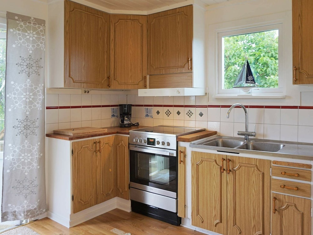 5 Person Holiday Home in Kungshamn
