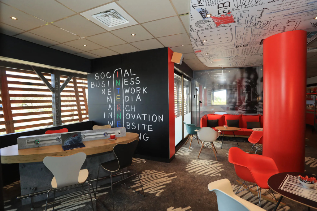 ibis Aurillac
