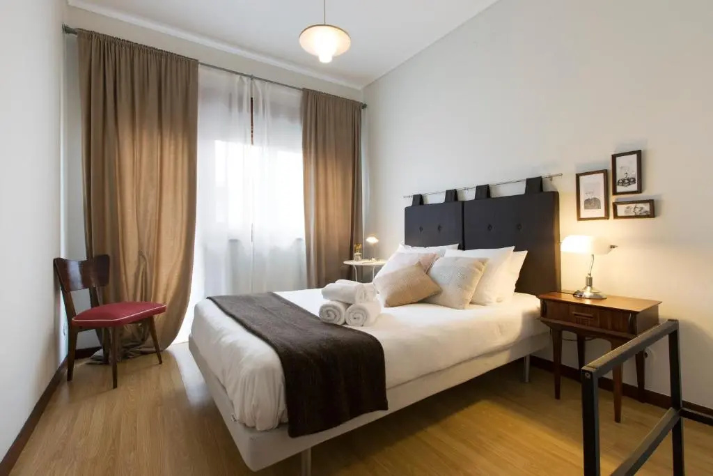 Spacious and Bright City Apartment I - 4 floor NO ELEVATOR