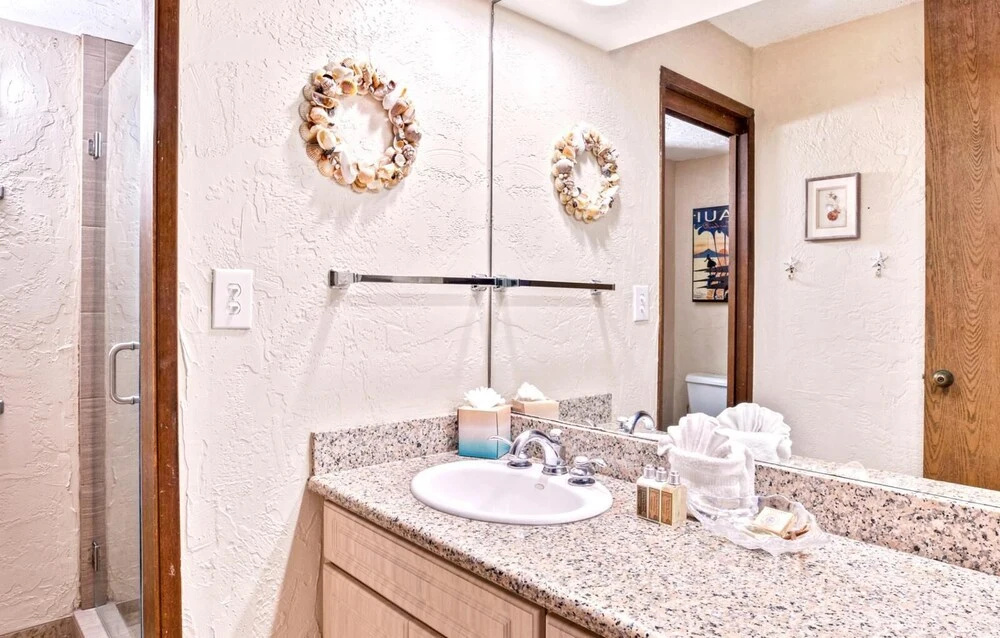 K B M Resorts- Pkl-207 Perfect 1Bd Villa, Ocean Views, Large Floorplan and Easy Access!