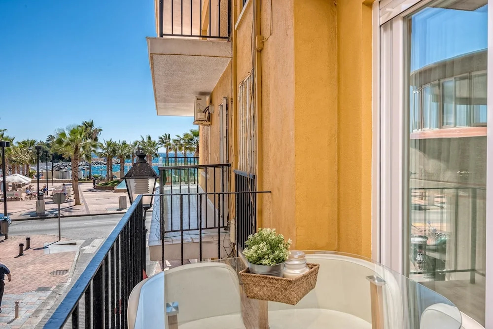 First Line Fuengirola Marina Apartment with Stunning Sea Views