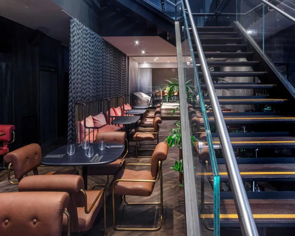 Ink Hotel Tel Aviv with a bunker shelter room