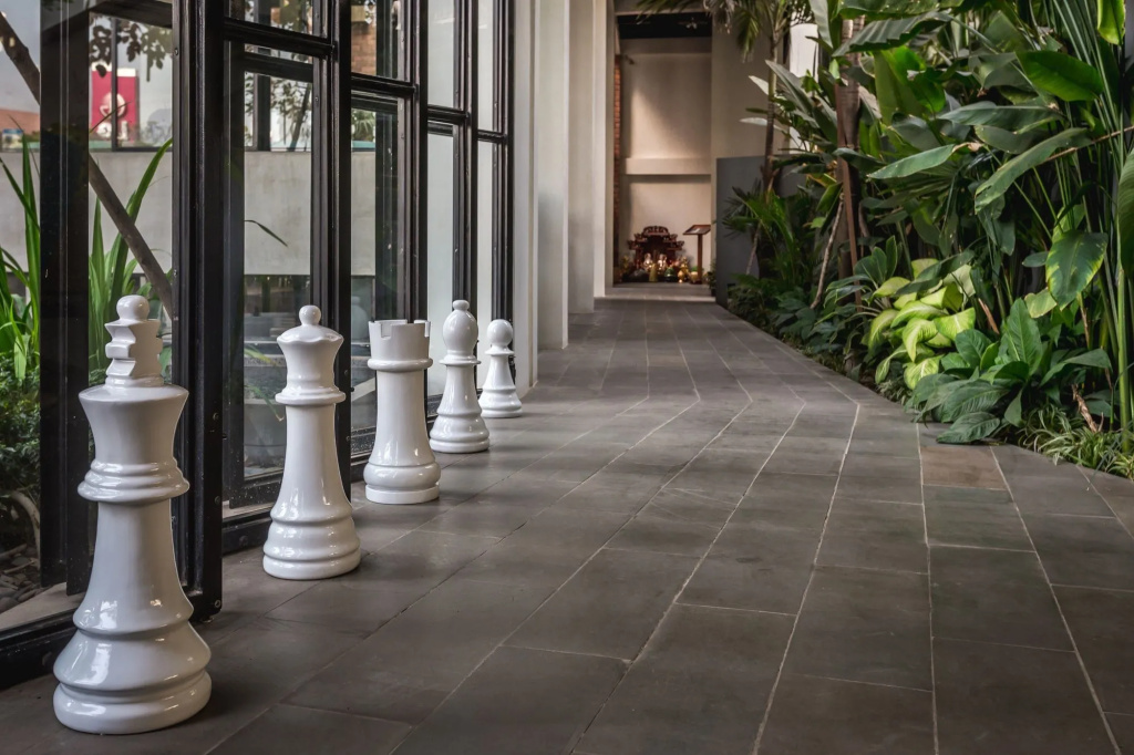 The Aviary Hotel