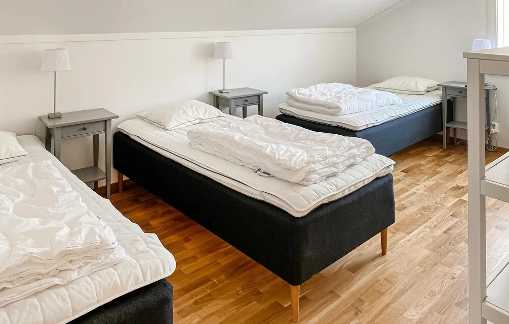 Amazing Apartment in Rönnäng With 2 Bedrooms and Wifi