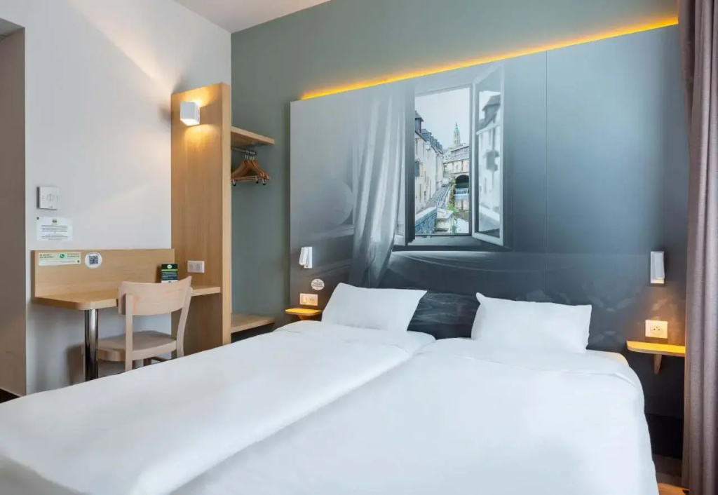 B&B HOTEL CHARTRES Oceane