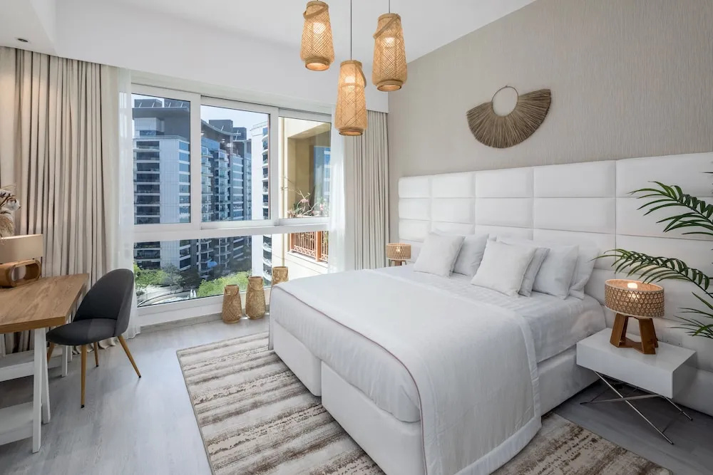 Maison Privee - Bohemian Apt w/ Amazing Seafront Views on The Palm