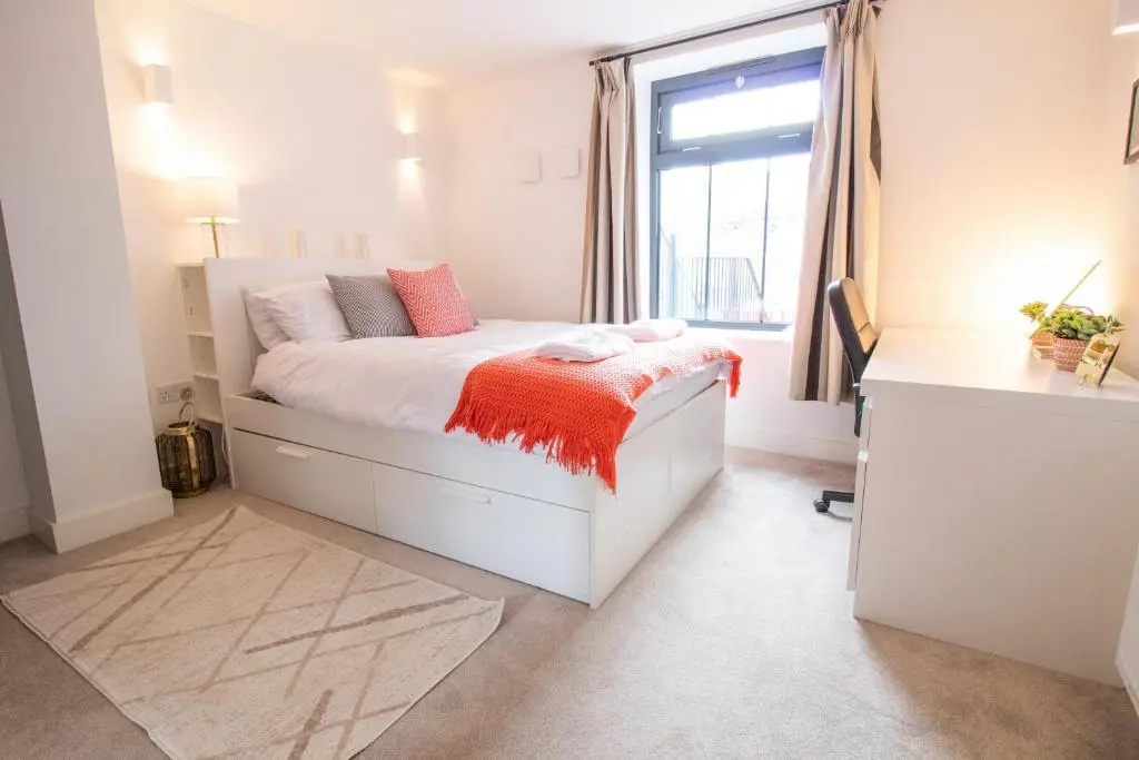 The New52 Oxford by Top Quality Suites - Bespoke 2 Bed Luxury Apartment in the Heart of Oxford City Center