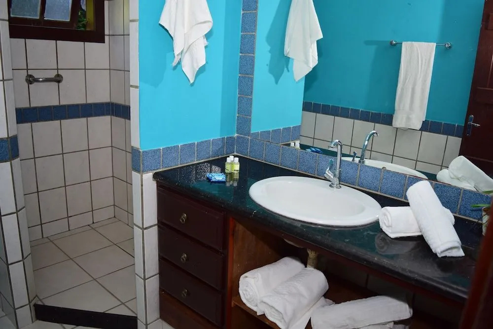 Hillside Luxury Inn