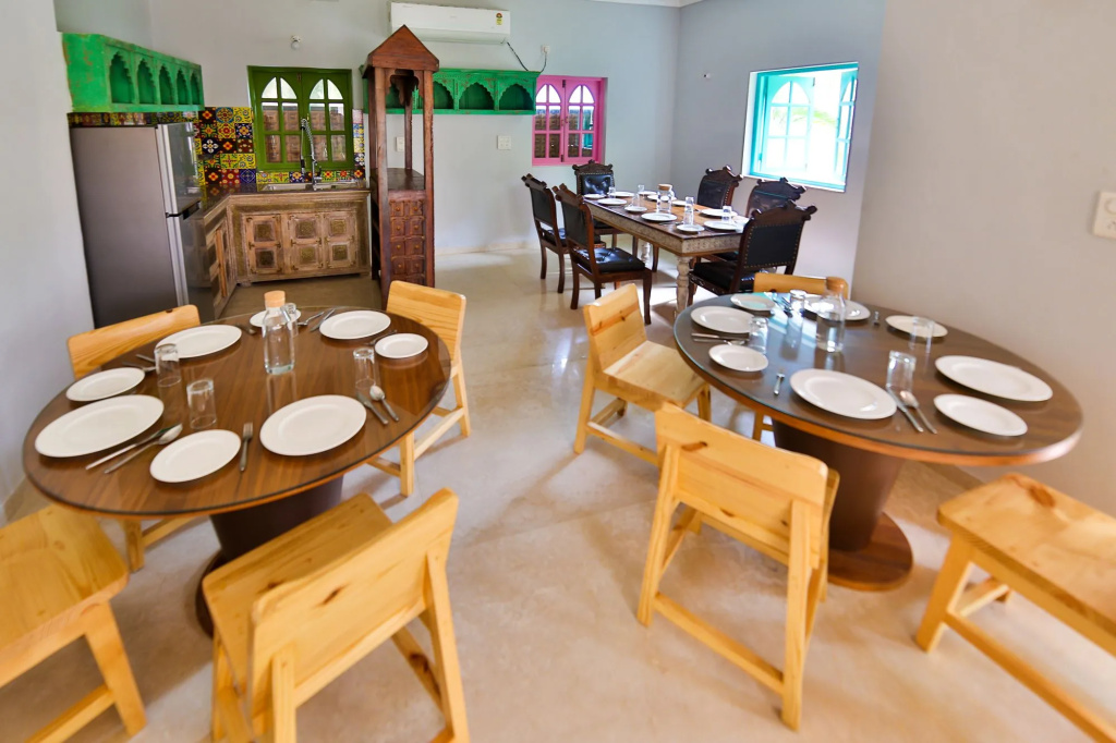 Amour Resort