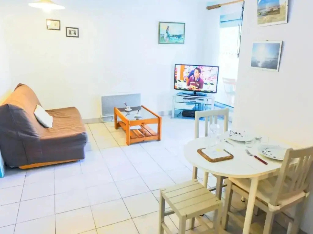 Rental Apartment Palm Beach - La Grande-motte 1 Bedroom 4 Persons - Pop 10926