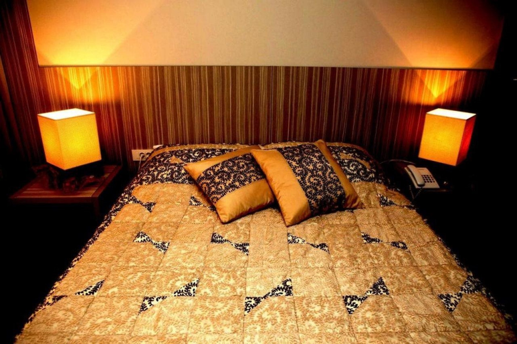 Hollywood Hotel
