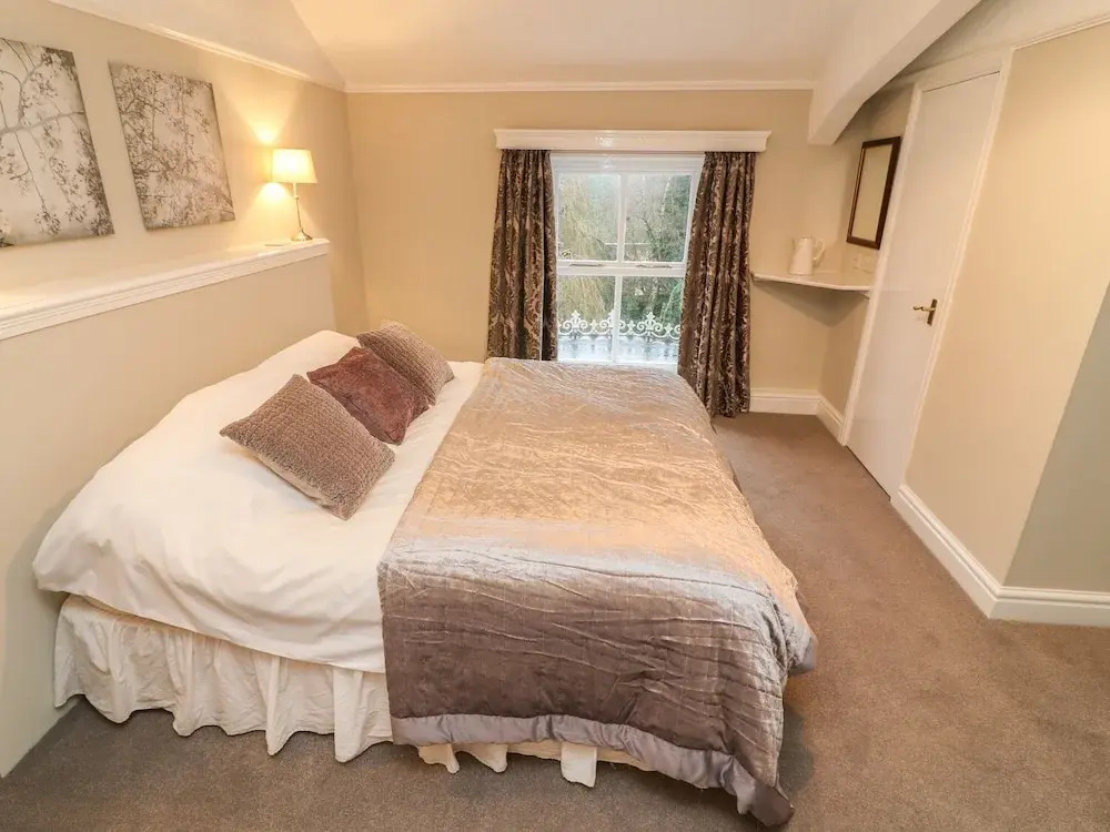 Whitefriars Lodge