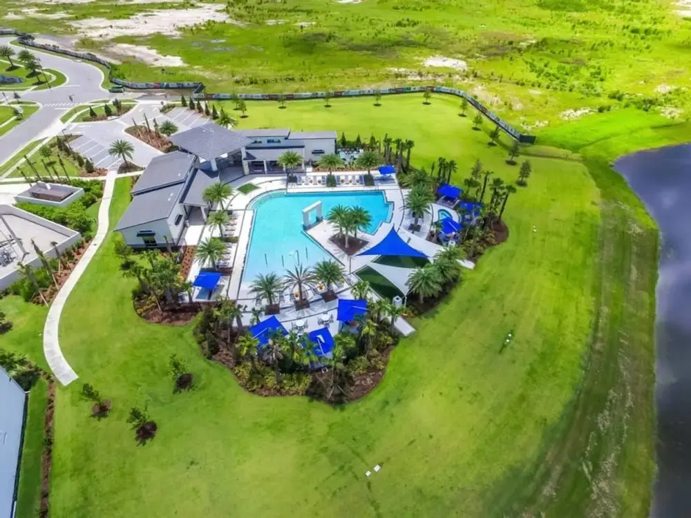 Family Resort Home w Private Pool BBQ Pingpong