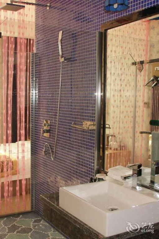 Wuhan Venetian Boutique Hotel