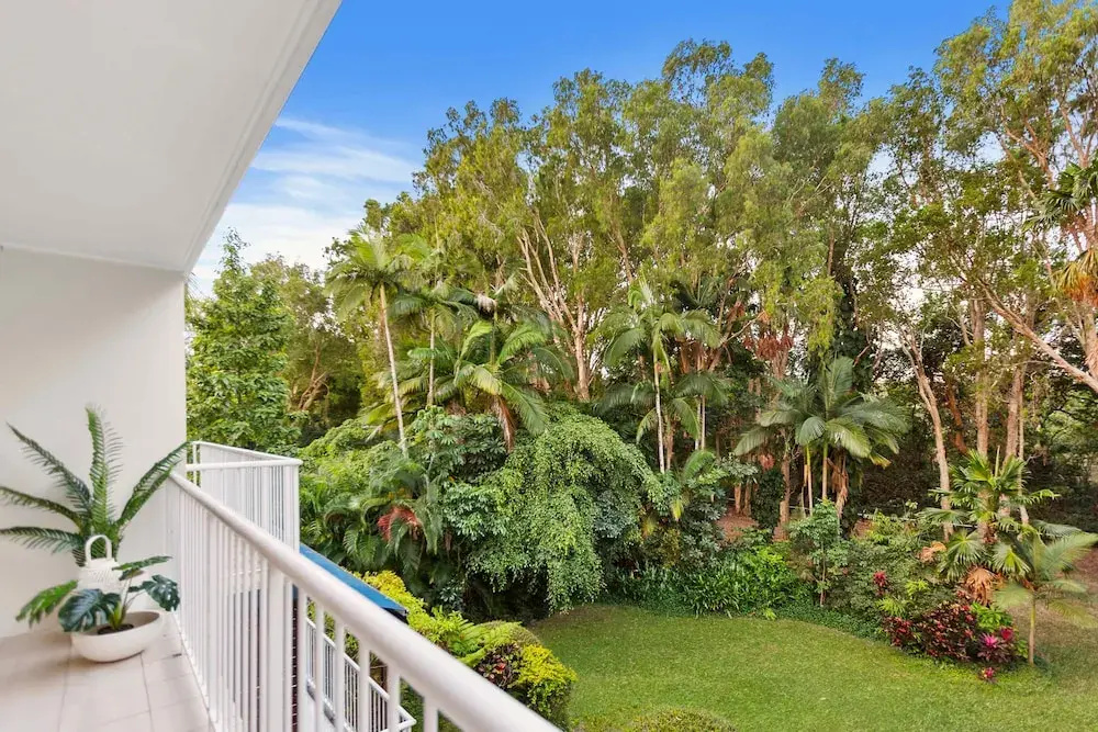 Melaleuca Hideaway - Beach Pool Free Parking