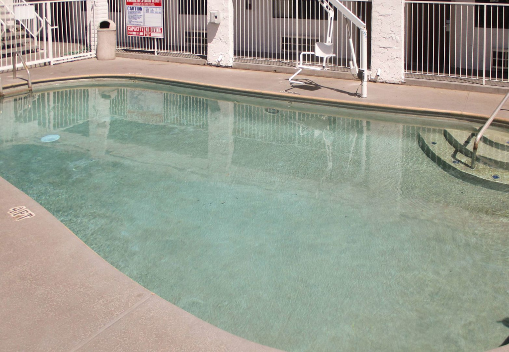 Motel 6-Fresno, CA