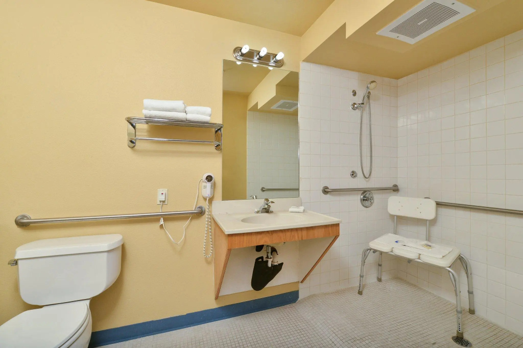 Americas Best Value Inn Lakewood South Tacoma