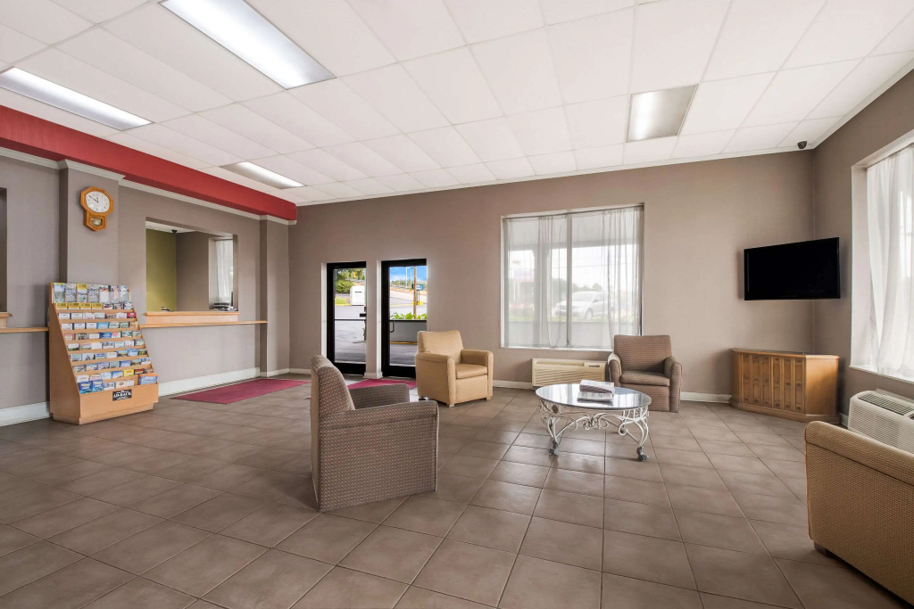 Suburban Studios Cleveland Central