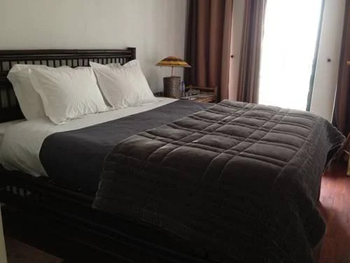 6 On Sixteen Boutique Hotel