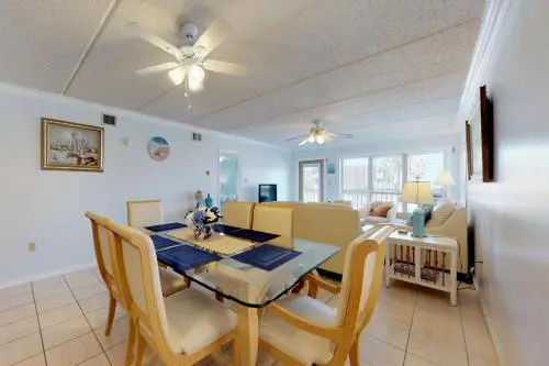 Beachview Condominiums: #204