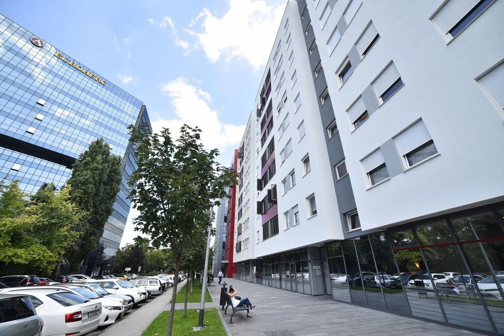 LORITA Superior Apartment with Balcony