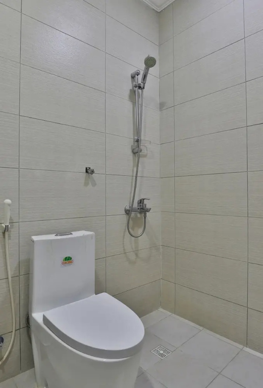 OYO 370 Inwan Residential Units
