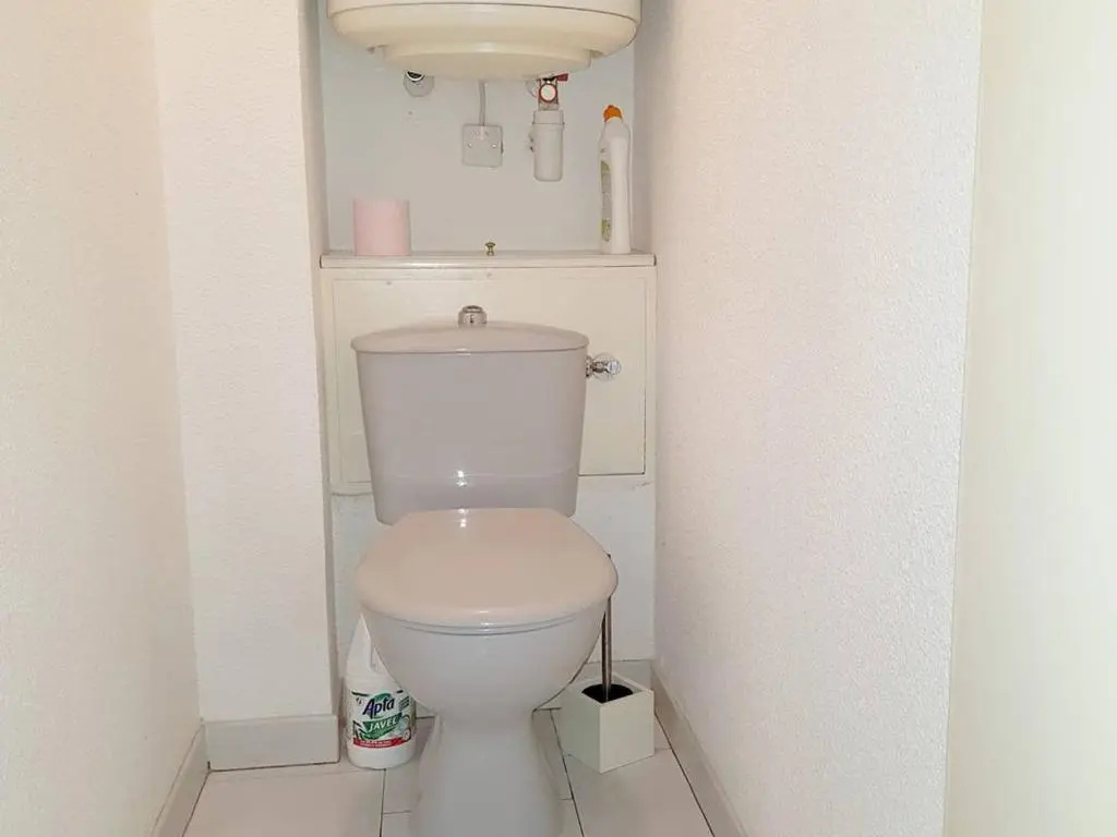 Appartement Six-Fours-les-Plages, 2 pièces, 4 personnes - FR-1-316-295