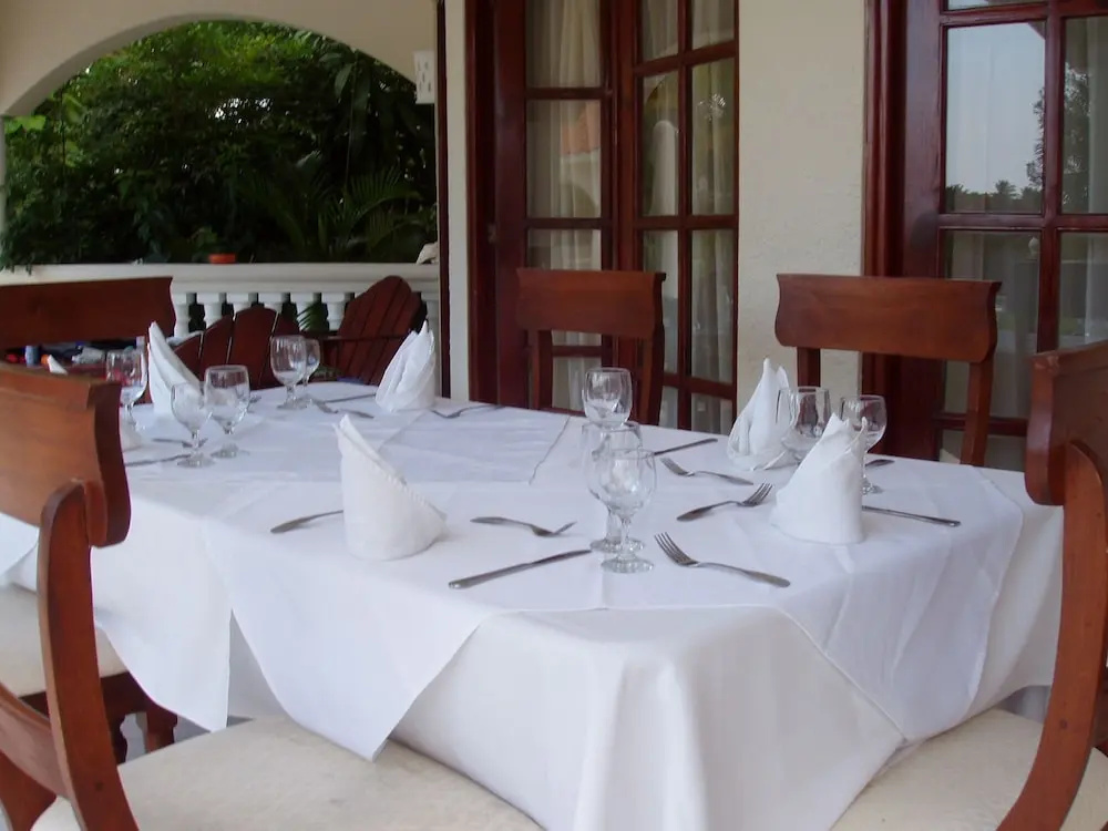 3br Villa with Vip Access - All Inclusive Program with Alcohol Included