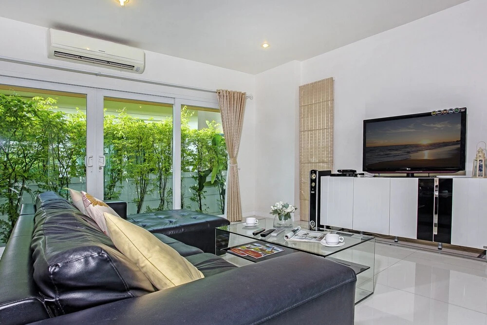 Rossawan Pool Villa