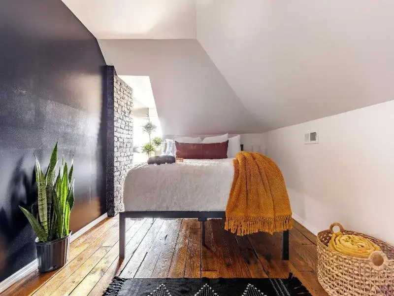 Jungle House Historic Lofts – German Village