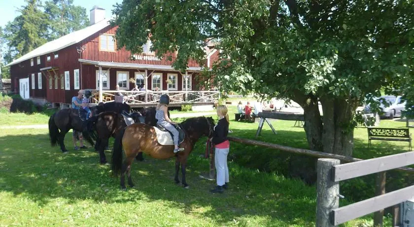 Stall Stråtjära