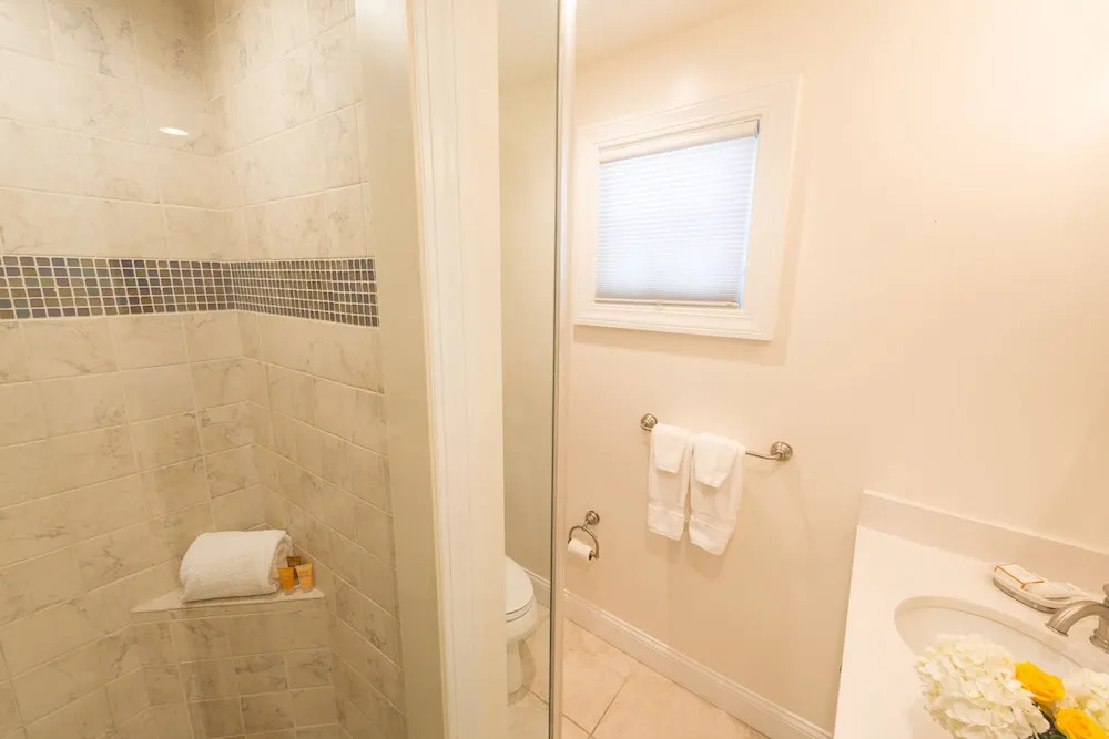 The Newport Lofts - 410 Thames Street