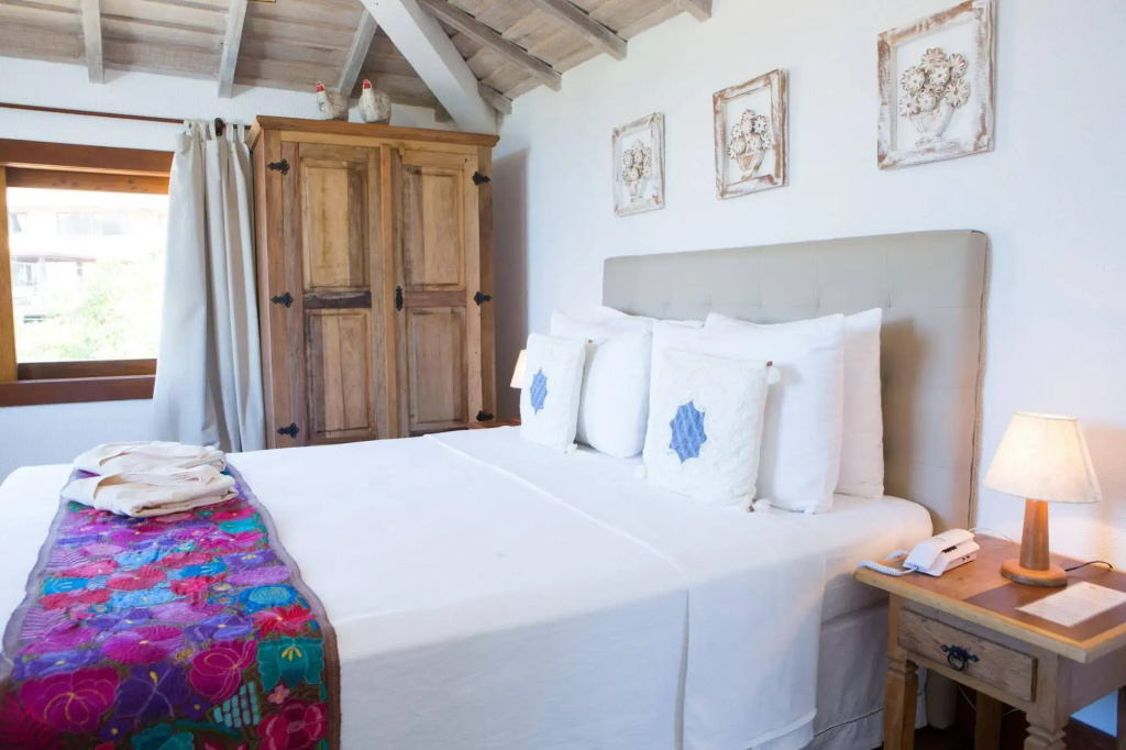 Le Village Boutique Hotel