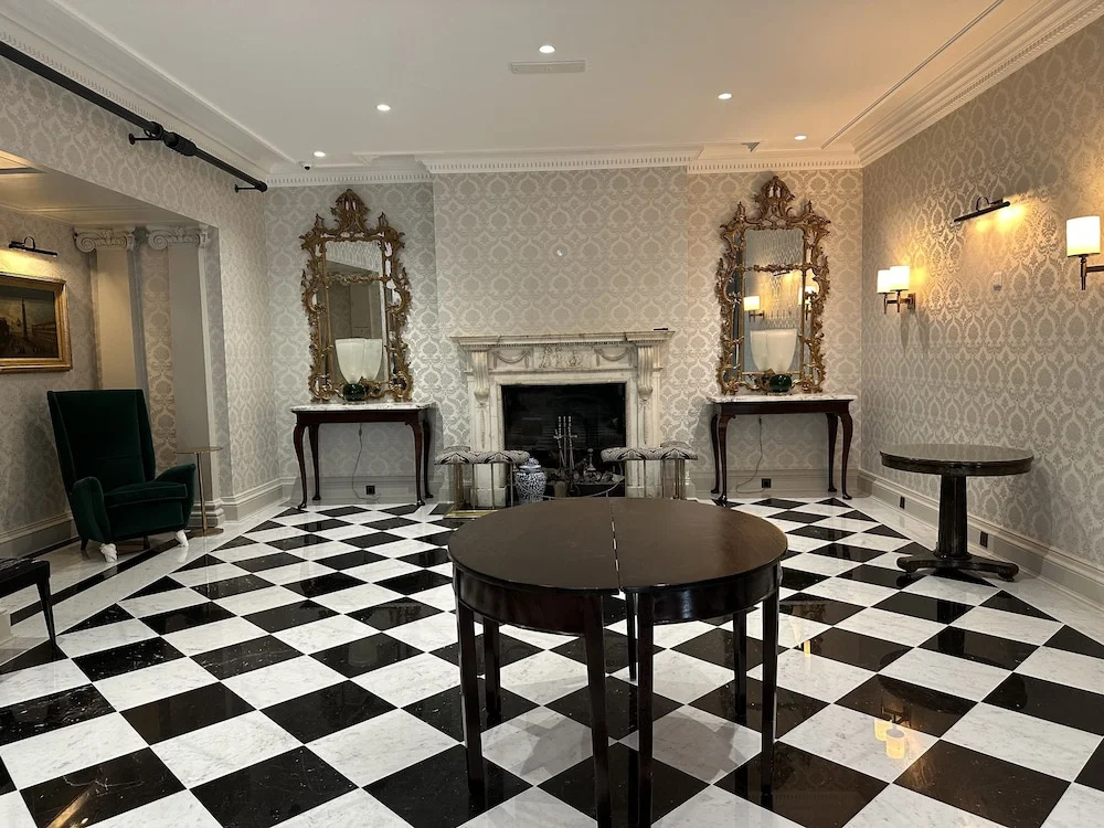 No. 30 Knightsbridge