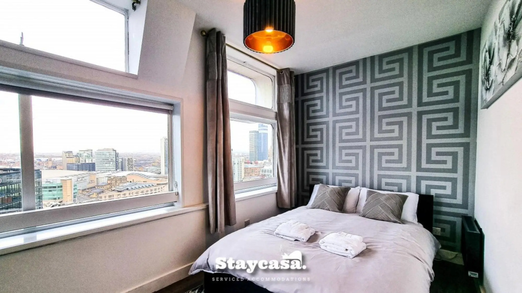 Luxury Spacious City Centre Apartment Amazing View