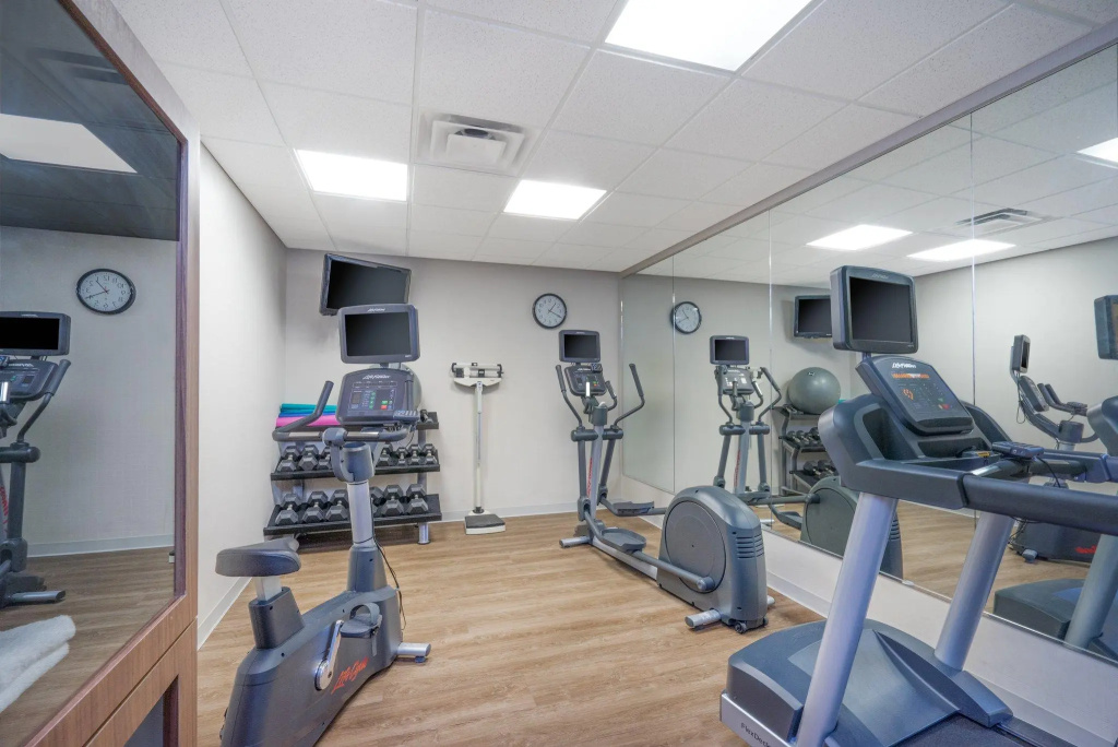 Holiday Inn Express Hotel & Suites Frankfort by IHG